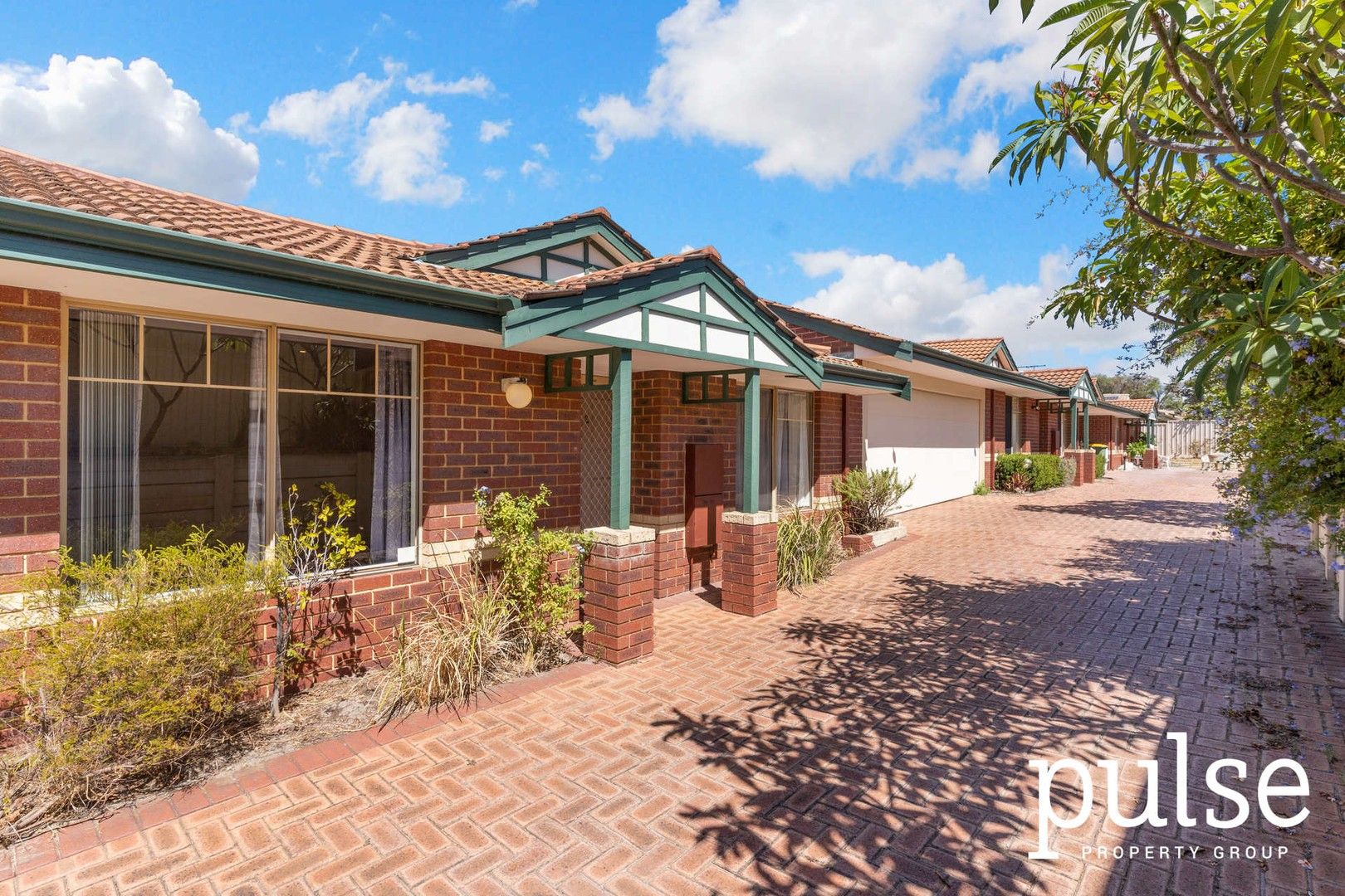 2/25 Mosaic Street East, Shelley WA 6148, Image 0