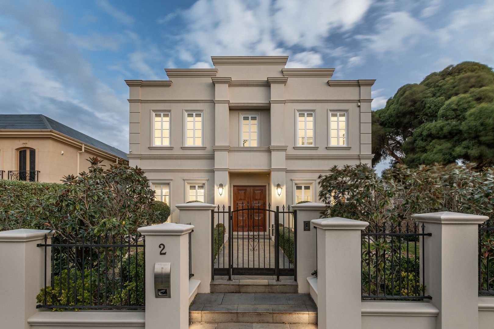 2 Kendari Avenue, Balwyn North VIC 3104, Image 0