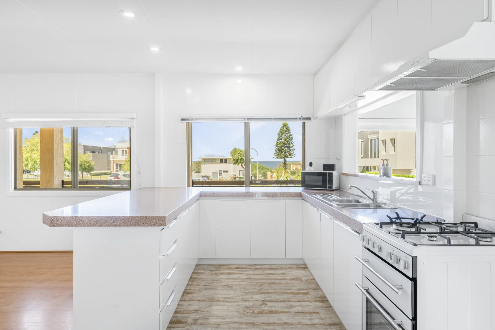 Additional image 25 of 5 Third Avenue, Burns Beach WA 6028