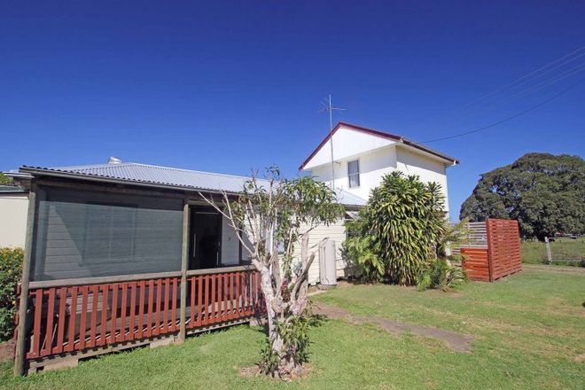 Picture of 3/161 River Road, TAREE NSW 2430