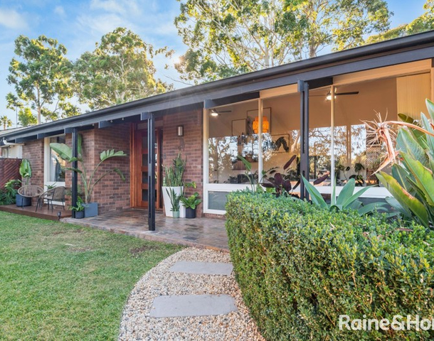 27 Alison Drive, Happy Valley SA 5159