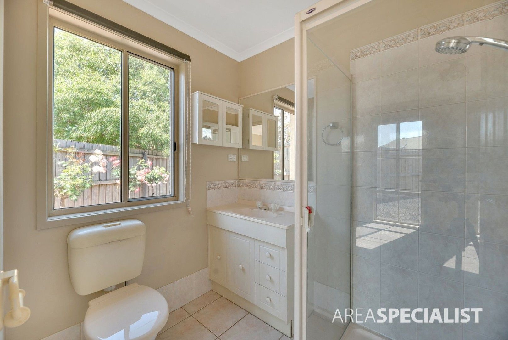 4 bedrooms House in 18 Millstream Avenue POINT COOK VIC, 3030