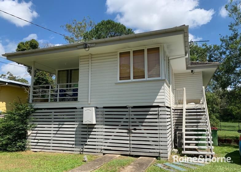 3 bedrooms House in 27 Dorricott Street GOODNA QLD, 4300