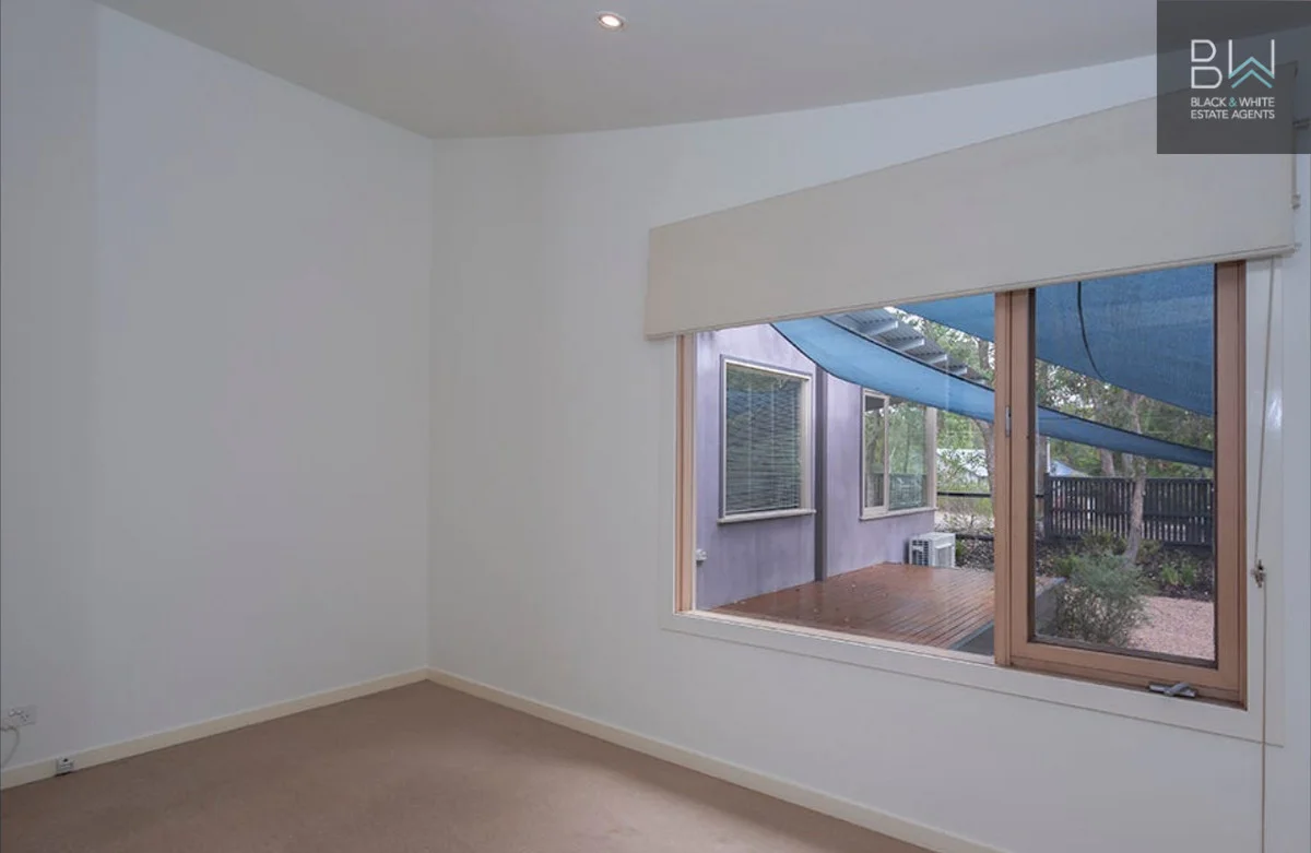 Additional image 11 of 1/142 Grand Boulevard, Montmorency VIC 3094