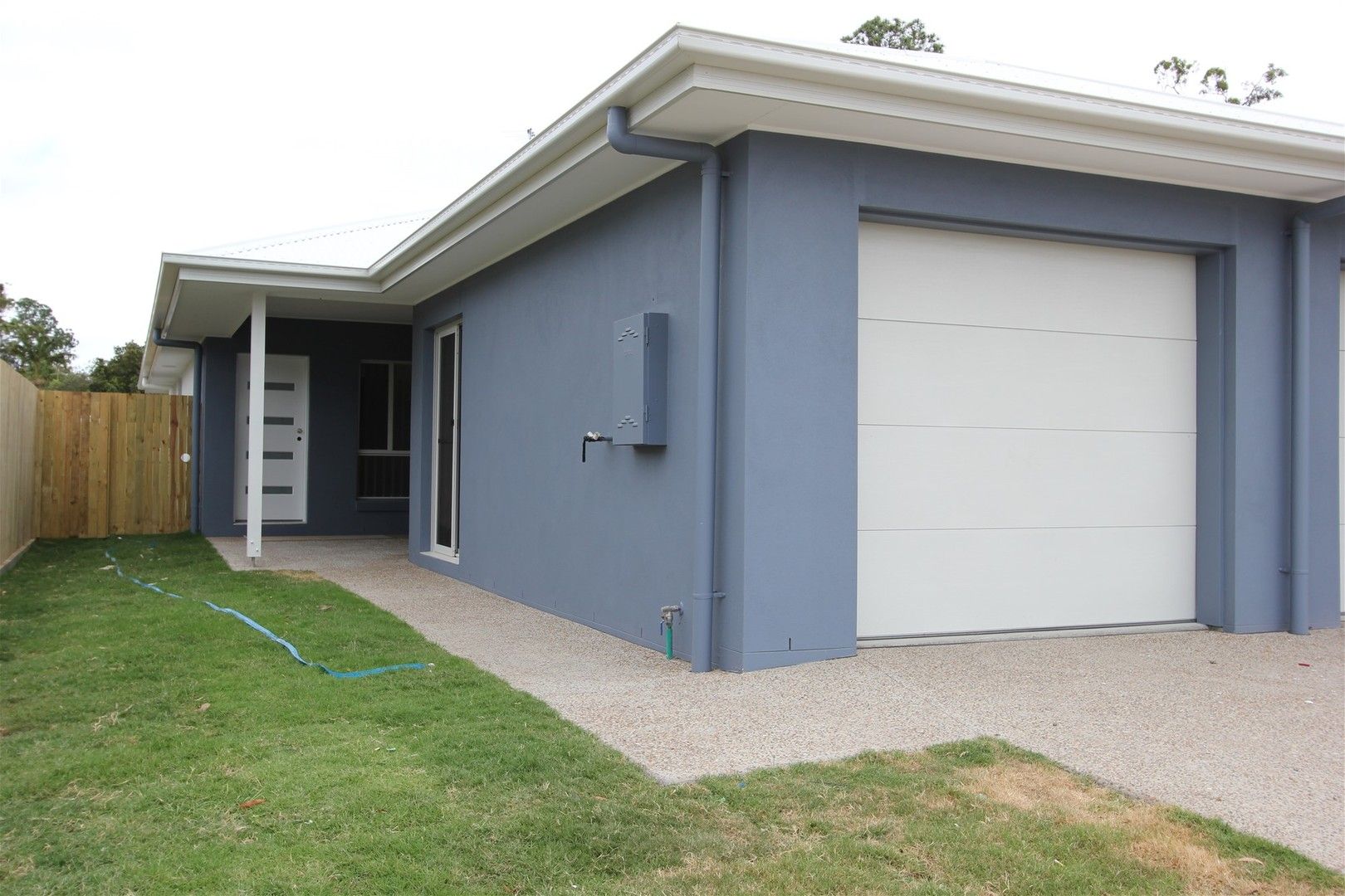 2 bedrooms House in 1/43 Pinelands Street LOGANLEA QLD, 4131