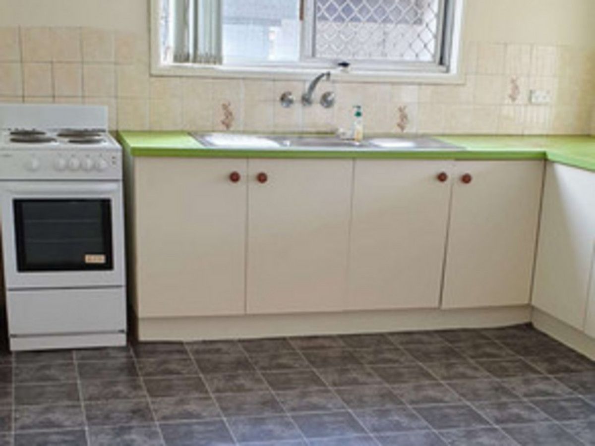 1 bedrooms Apartment / Unit / Flat in 5/1727 Logan Road UPPER MOUNT GRAVATT QLD, 4122