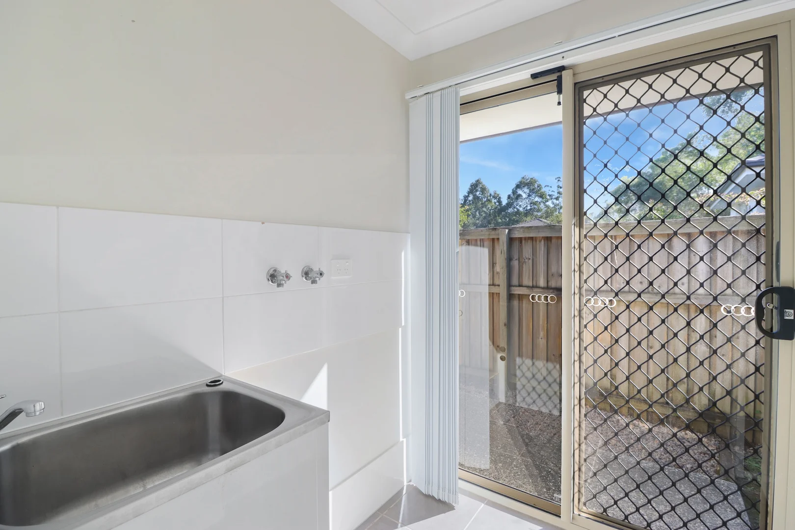 Additional image 11 of 15 Paradise Place, Upper Kedron QLD 4055