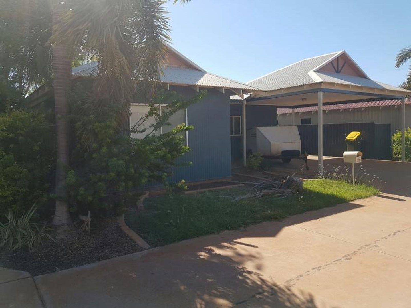 2 bedrooms House in 15D Kallama Parade MILLARS WELL WA, 6714