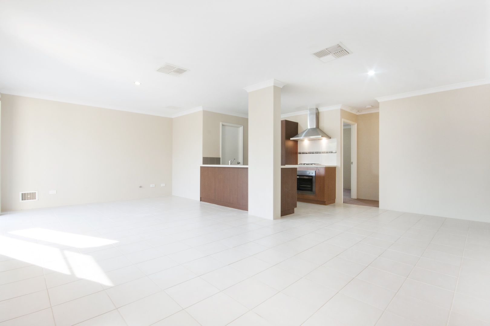 2/54 Crawford Street, East Cannington WA 6107, Image 2