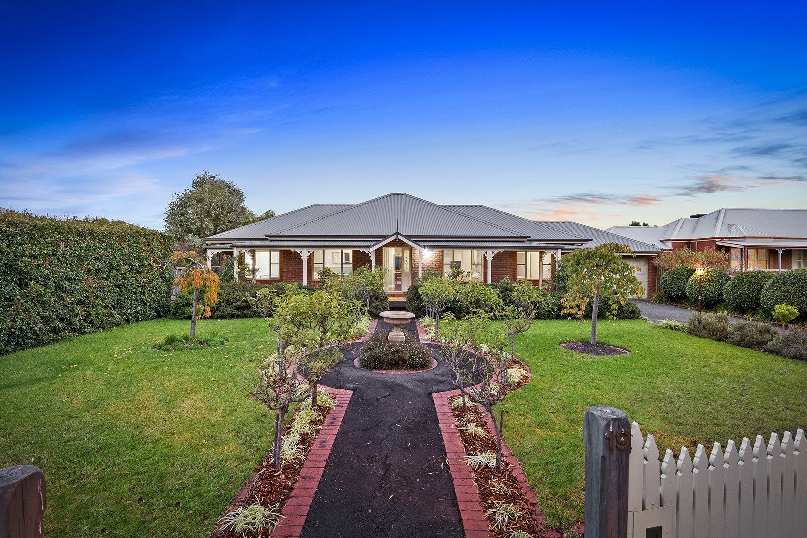 19 Hazel Glen Drive, Doreen VIC 3754, Image 0