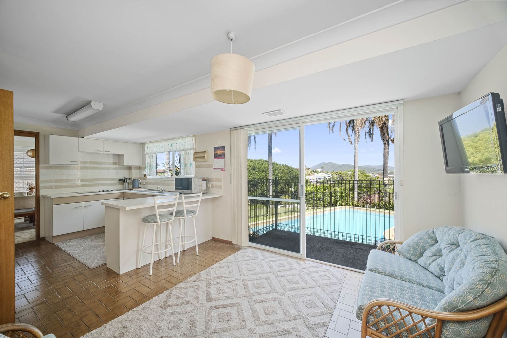8 The Ridge, Forster NSW 2428 - House For Rent | Domain