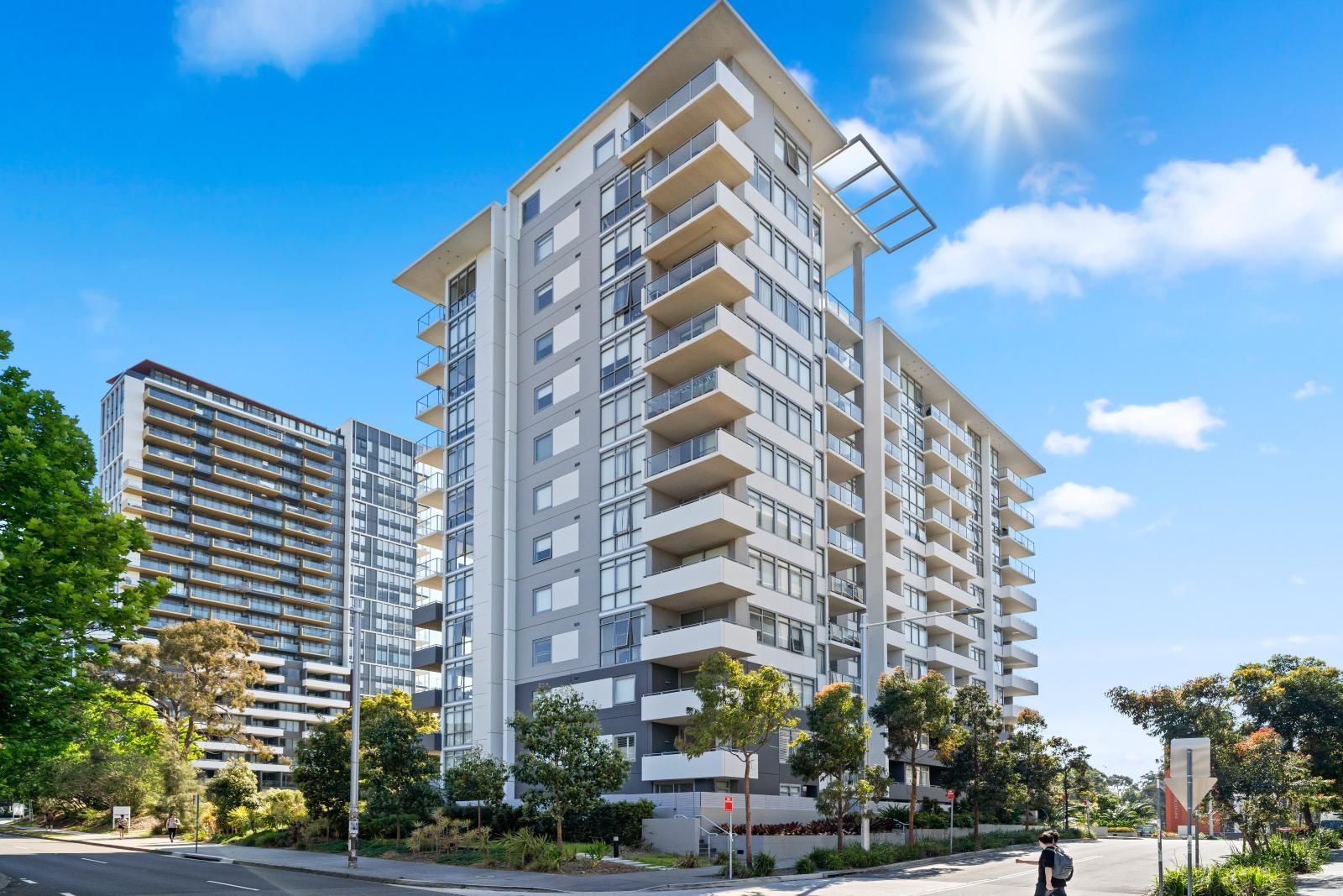 1 bedrooms Apartment / Unit / Flat in Level 10, 1001/1 Saunders Close MACQUARIE PARK NSW, 2113