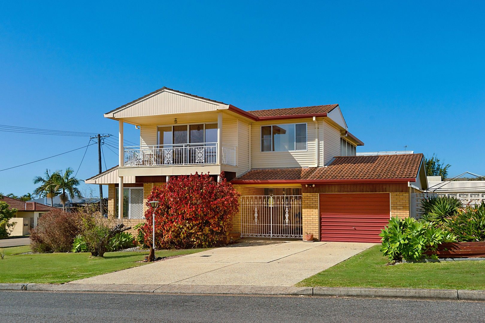 19 Pacific Street, Caves Beach NSW 2281, Image 0