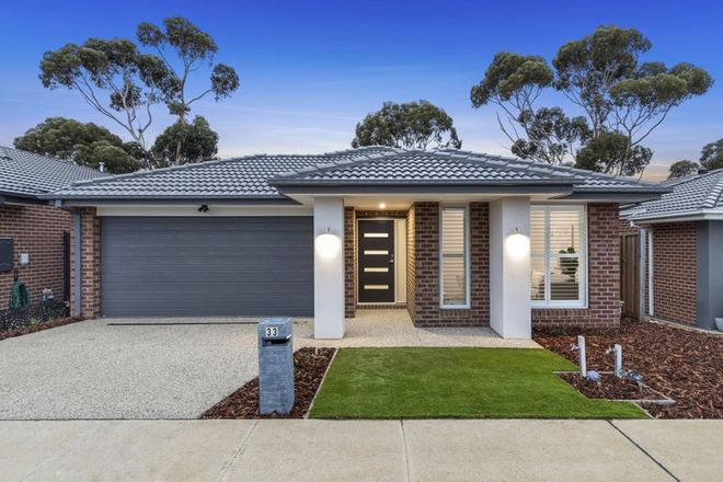 Picture of 33 Hedge Street, ARMSTRONG CREEK VIC 3217