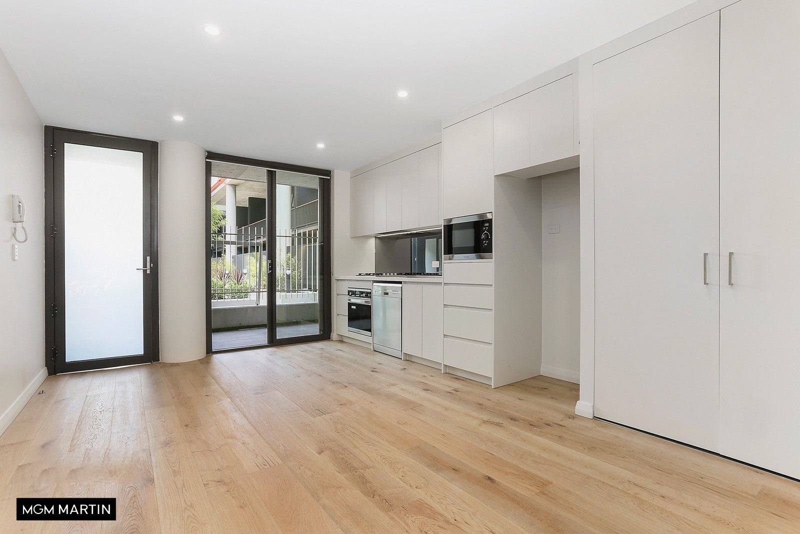1 bedrooms Apartment / Unit / Flat in 29/6 Wolseley Grove ZETLAND NSW, 2017