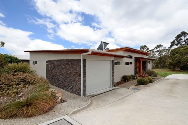 Picture of 1/11 Staff Road, ELECTRONA TAS 7054