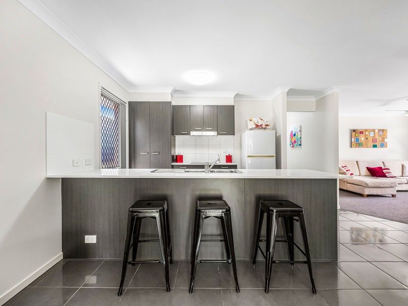 2/59 Richards Street, Loganlea QLD 4131, Image 1