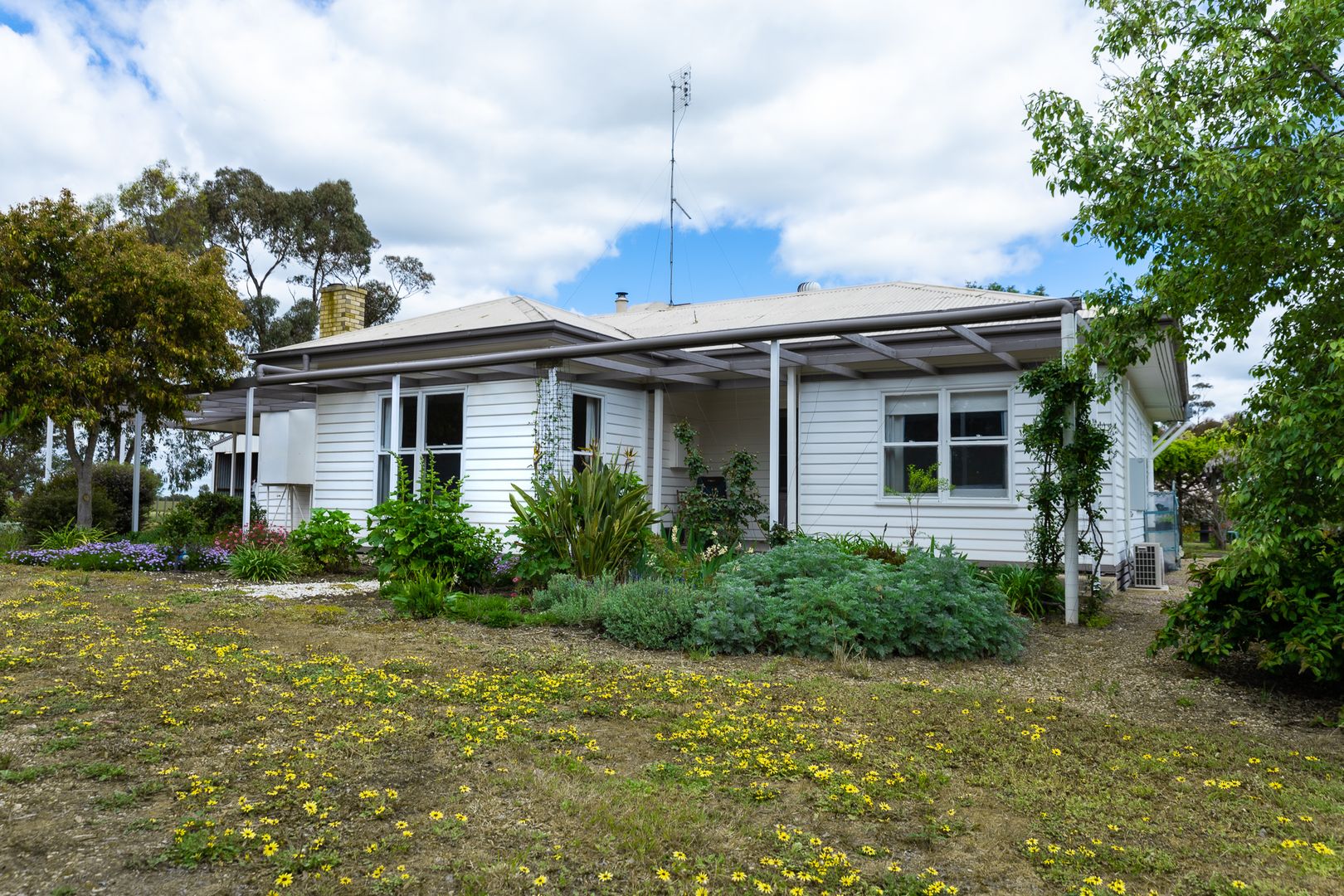 1004 NORTHERN GRAMPIANS ROAD, Laharum VIC 3401, Image 2