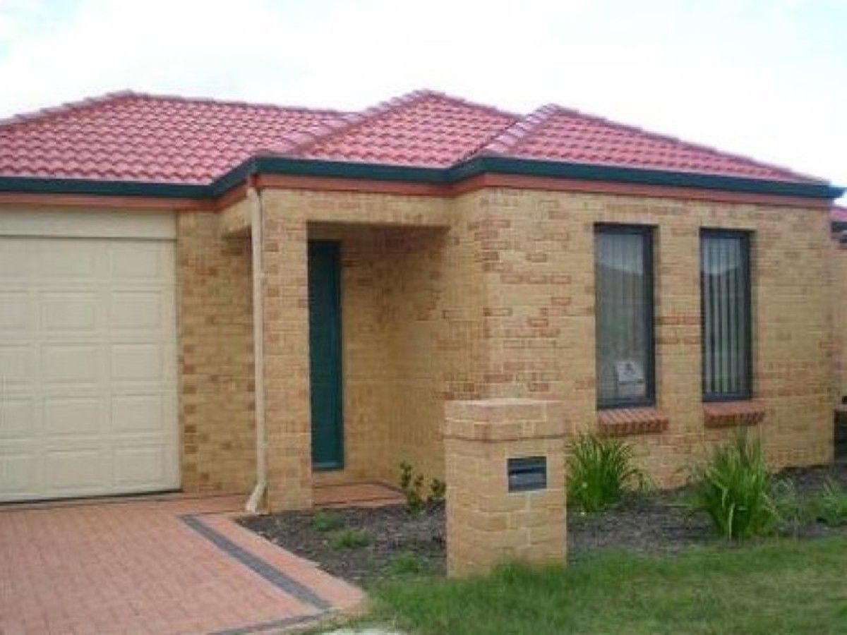 3 bedrooms House in 1/11 Priest Road LANDSDALE WA, 6065
