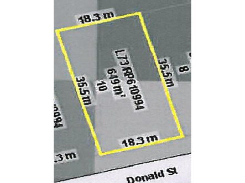 10 Donald Street, Tannum Sands QLD 4680, Image 2