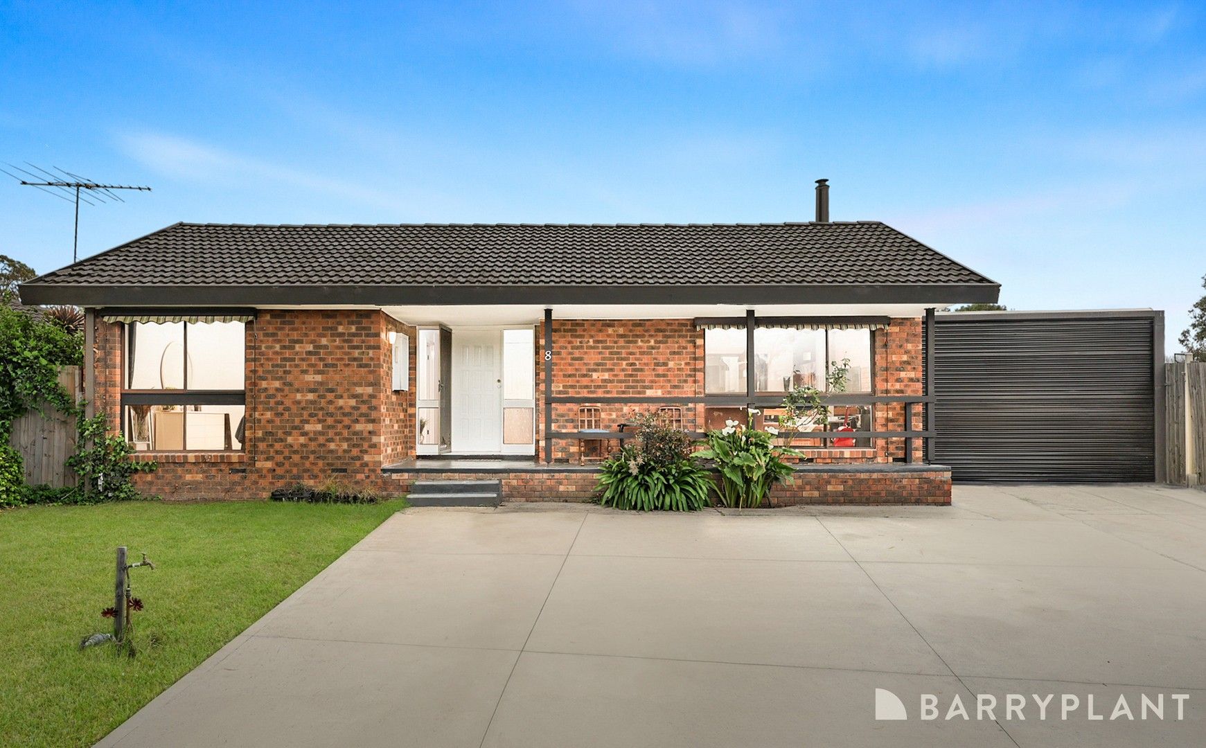 8 Dalray Close, Mill Park VIC 3082, Image 0