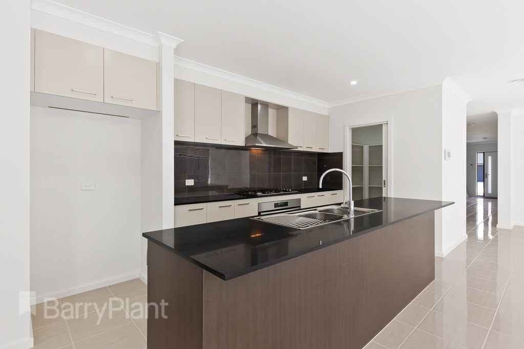 12 Infinity Drive, Fraser Rise VIC 3336, Image 1