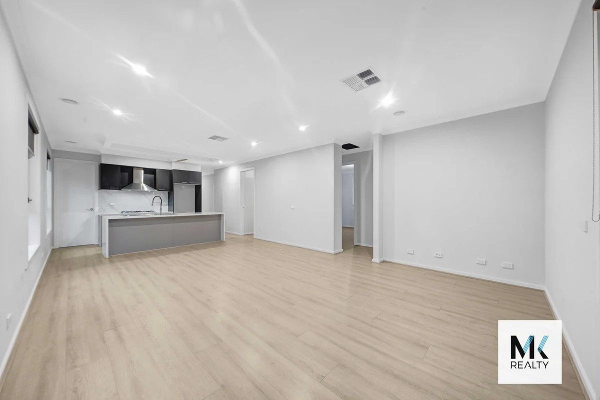 Additional image 5 of 27 Yeoman Street, Melton South VIC 3338