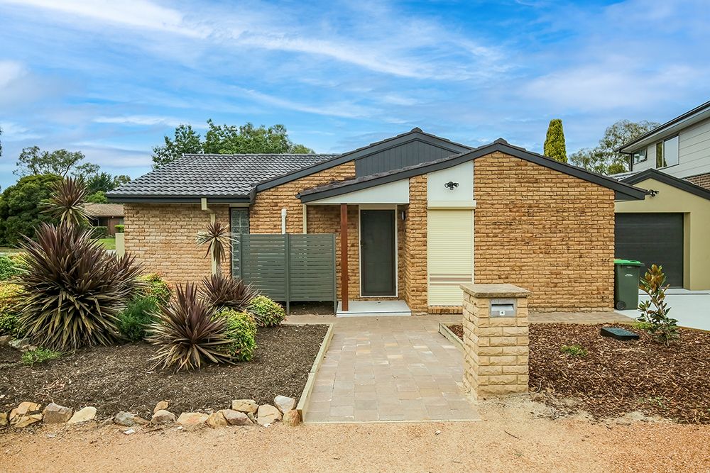 30 Herron Crescent, Latham ACT 2615, Image 0