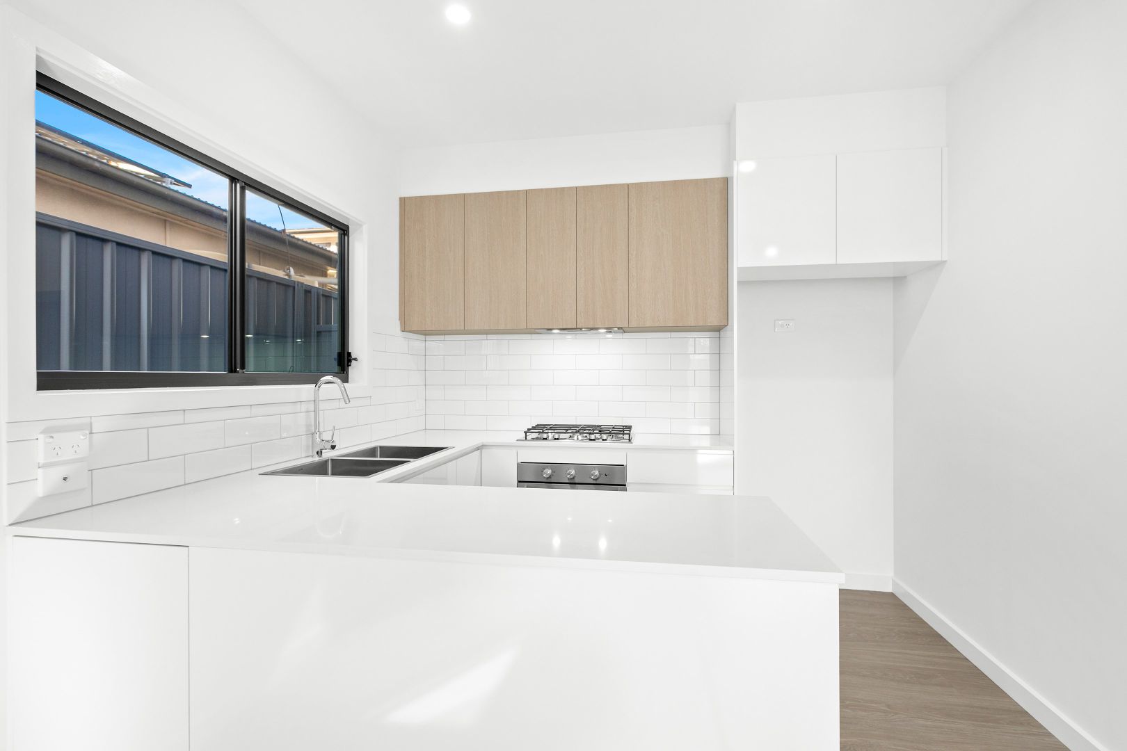 6/10 Hopetoun Street, Oak Flats NSW 2529, Image 1