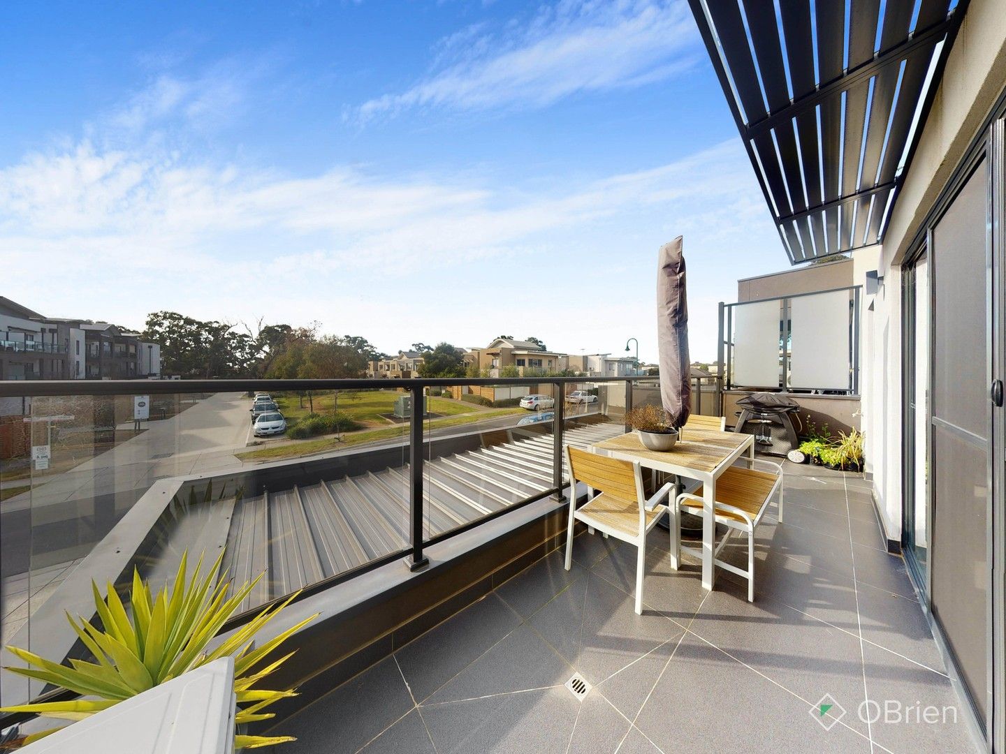 3 bedrooms Townhouse in 2/7 Grnja Way CARRUM DOWNS VIC, 3201