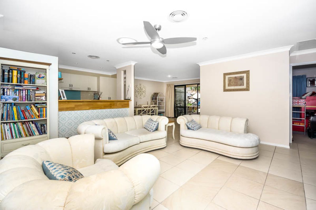 10/136 Pacific Pines Boulevard, Pacific Pines QLD 4211, Image 1