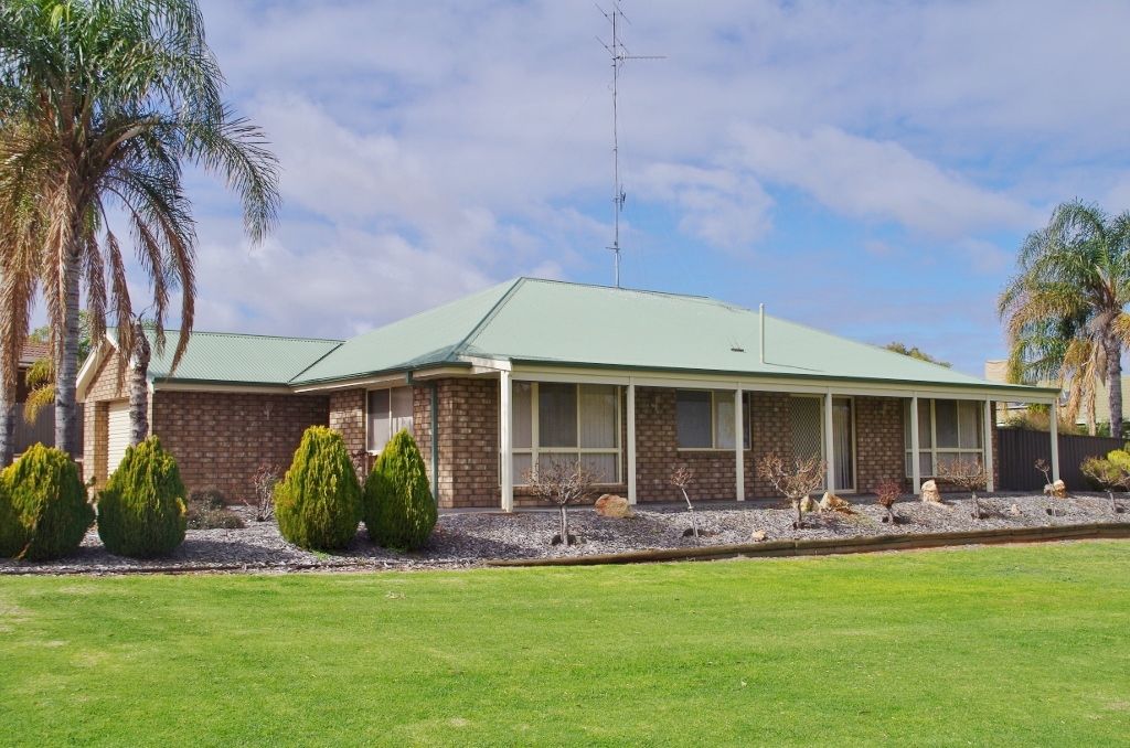 2 Middleton Avenue, Paringa SA 5340, Image 0