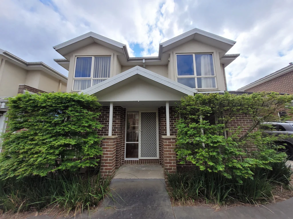 2/420 Middleborough Road, Blackburn VIC 3130