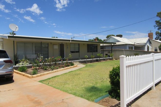 Picture of 5 Niven Crescent, CARNAMAH WA 6517