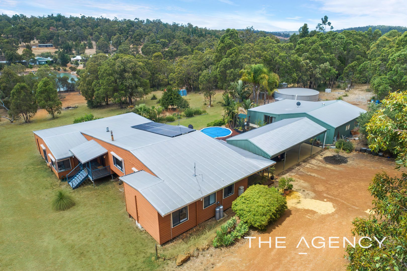 21 Walden Close, Gidgegannup WA 6083, Image 2