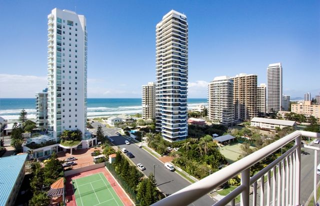 701/46-52 Pacific Street, Main Beach QLD 4217, Image 2