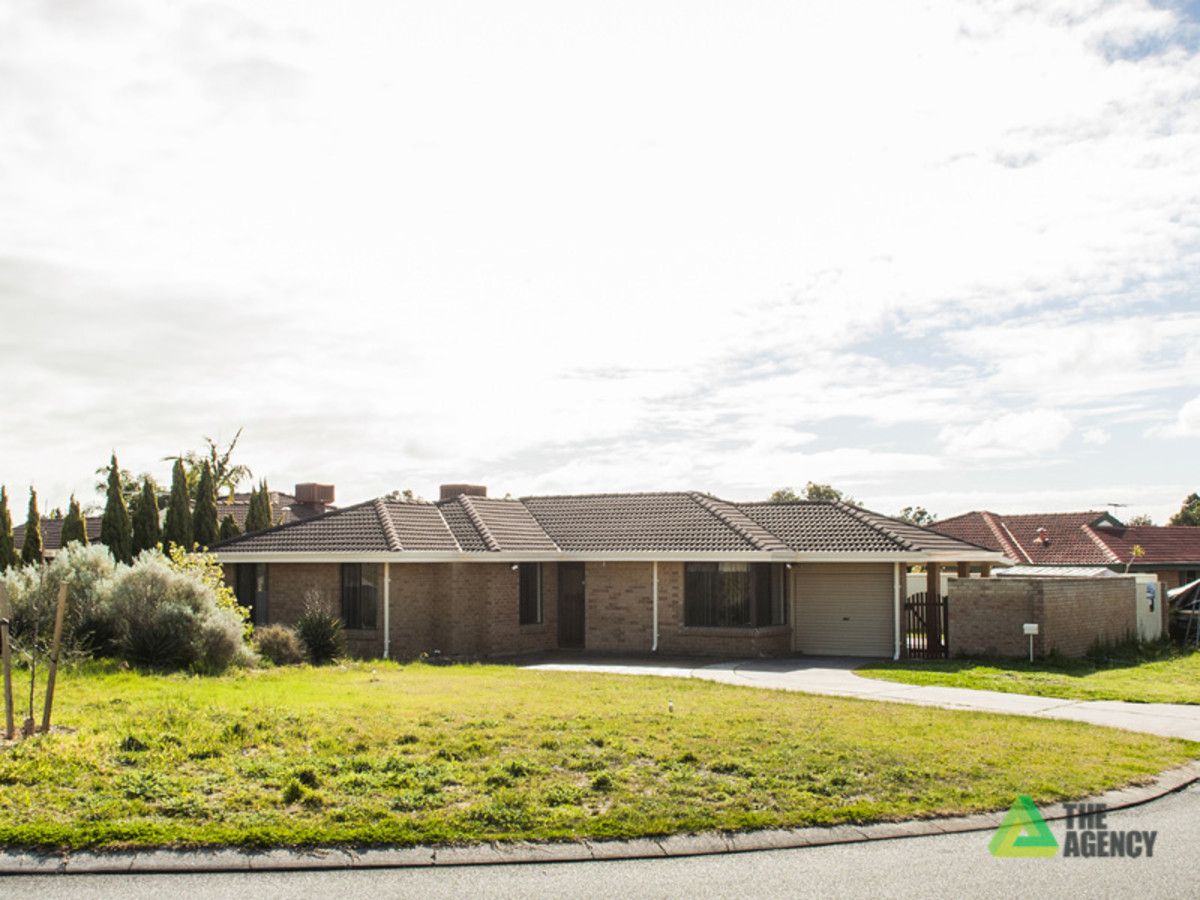 4 Carmil Place, Alexander Heights WA 6064