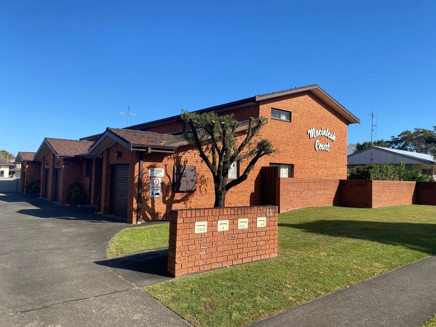 2 bedrooms Townhouse in 4/89 Macintosh Street FORSTER NSW, 2428