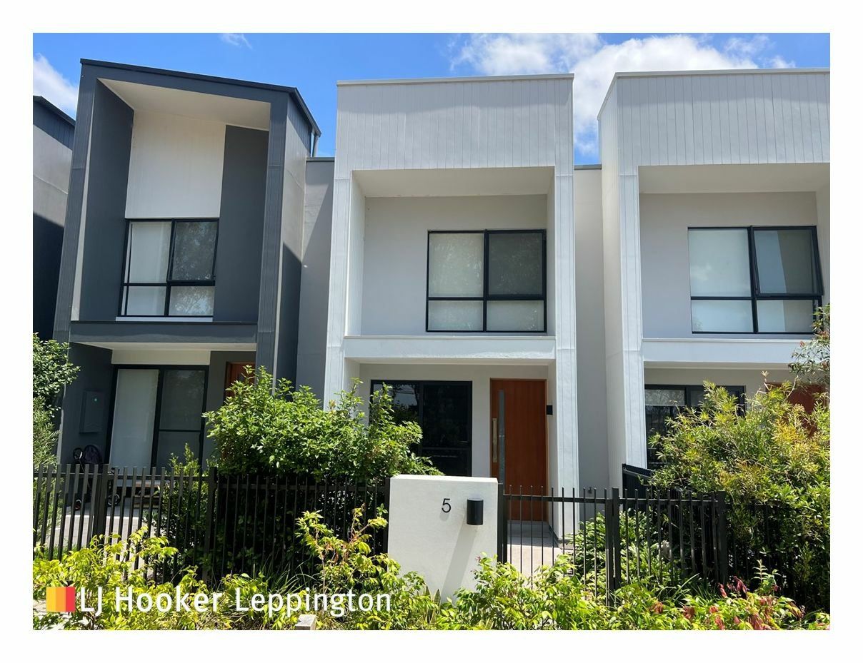 2 bedrooms Terrace in 5 Milkmaids Lane DENHAM COURT NSW, 2565