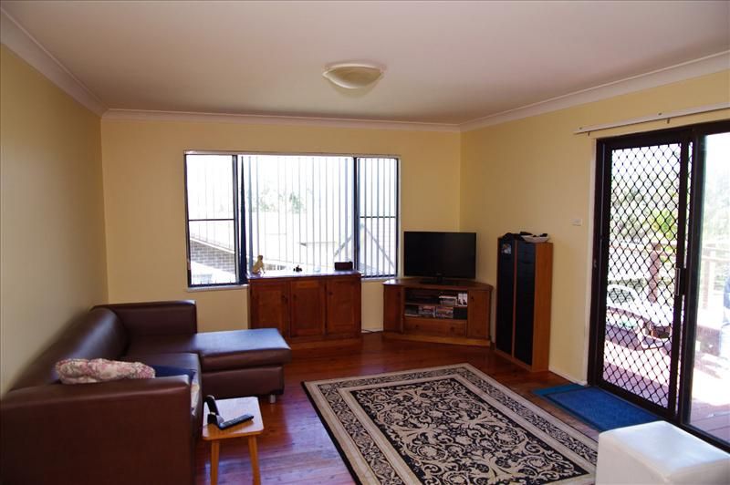 1 and 2/22 Korogora Street, Crescent Head NSW 2440, Image 2