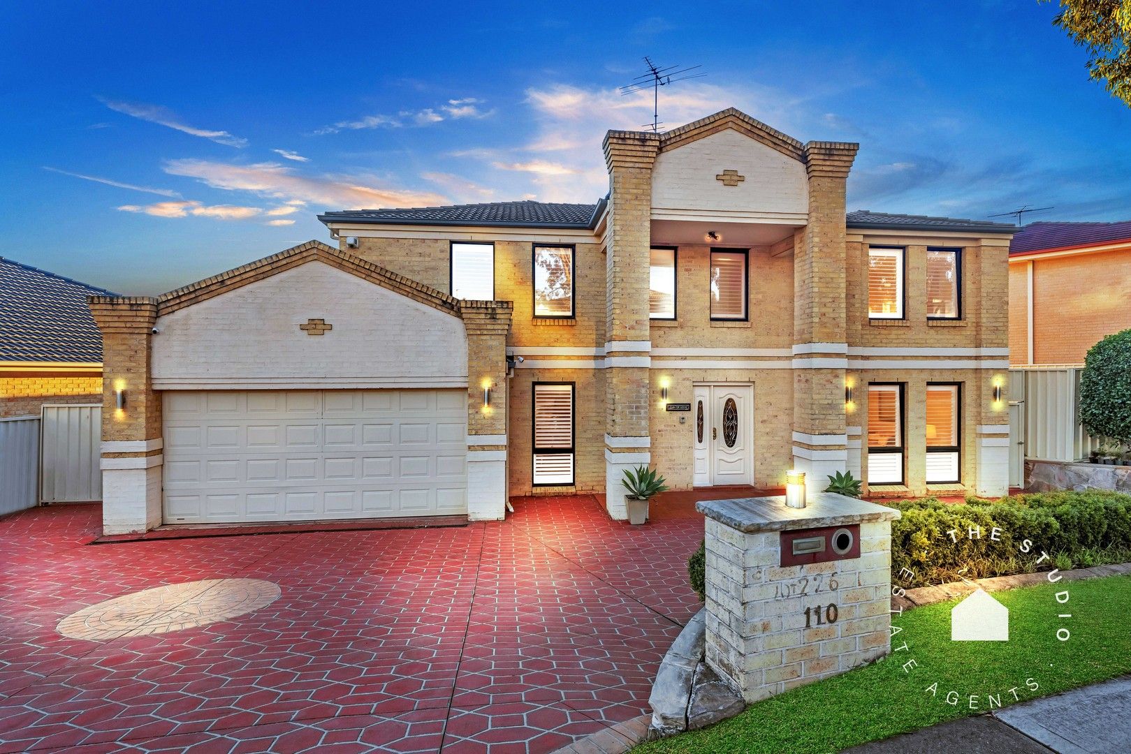 5 bedrooms House in 110 Redden Drive KELLYVILLE NSW, 2155