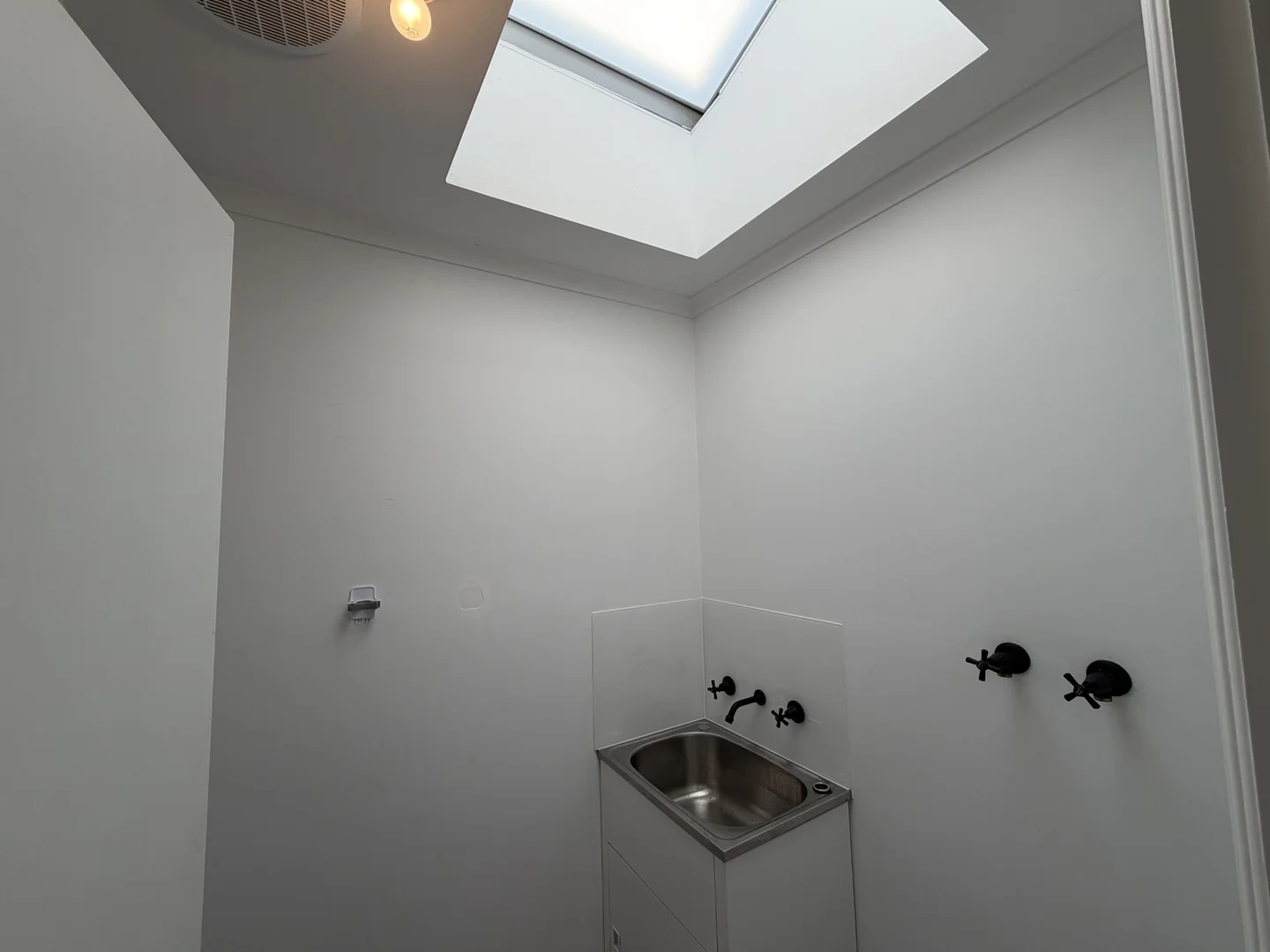 Additional image 10 of 1/993 High Street, Reservoir VIC 3073