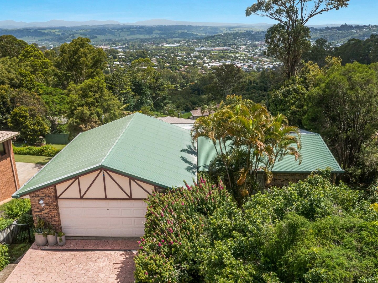 49 Beaumont Drive, East Lismore NSW 2480