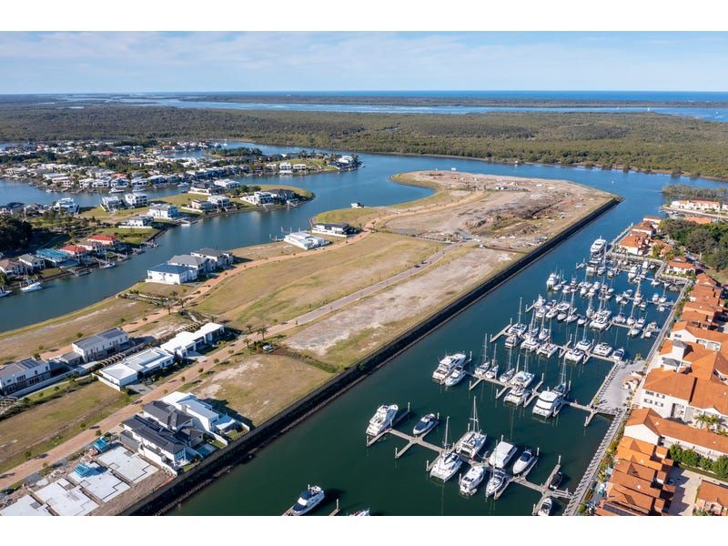 Lot 5/9048 The Point Circuit, Sanctuary Cove QLD 4212, Image 0