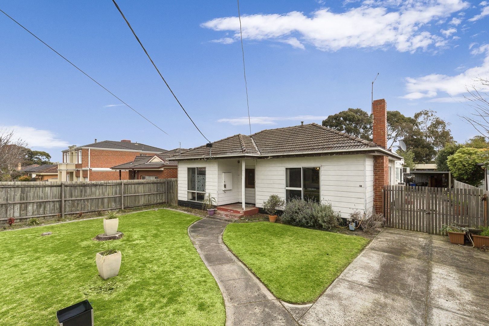 19 Luntar Road, Oakleigh South VIC 3167, Image 0
