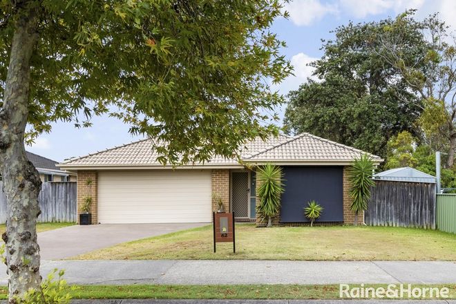 Picture of 62 Pershing Place, TANILBA BAY NSW 2319