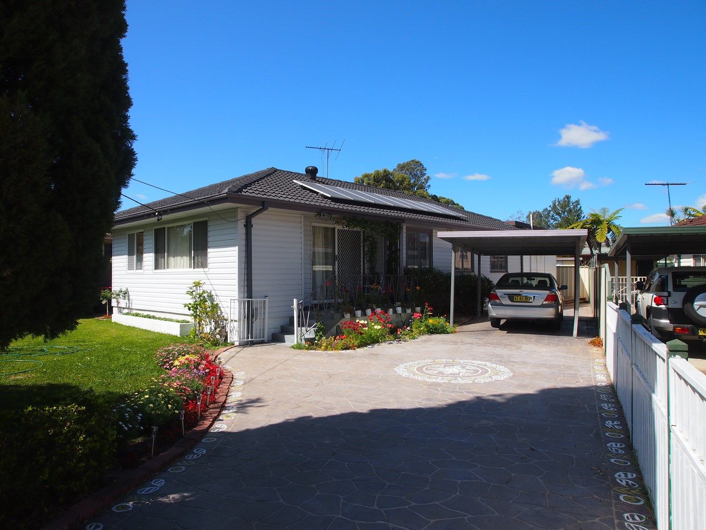 15 Huon Crescent, Holsworthy NSW 2173, Image 0