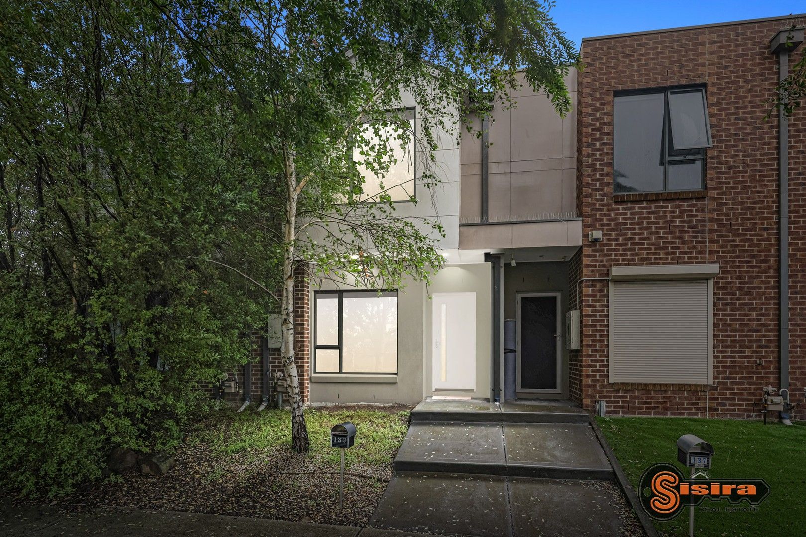 3 bedrooms Townhouse in 139 Marathon Boulevard CRAIGIEBURN VIC, 3064
