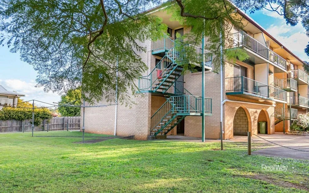 7/14 Mirle Street, Newtown QLD 4350