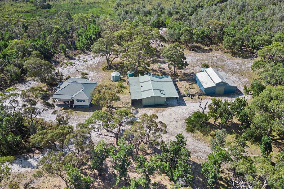 177 Longford Golden Beach Road, Dutson Downs VIC 3851, Image 0